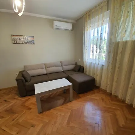 Danny * 부르가스