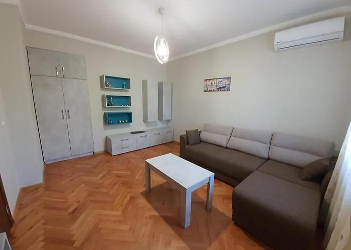 Danny Διαμέρισμα *